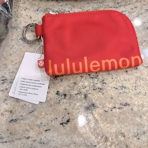 Lululemon Clippable Card Pouch Pale Raspberry ~ NEW with Tags